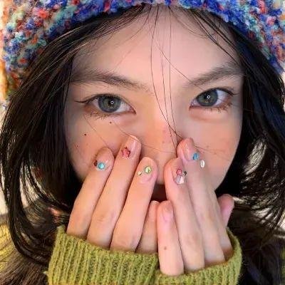 朝九晚五俏佳人粤语封面